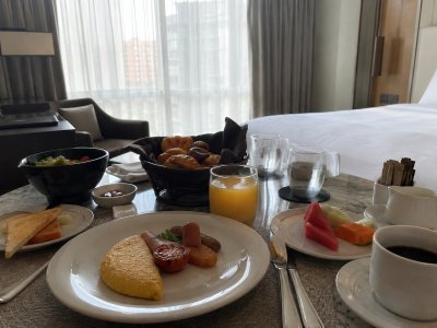 Operasional Breakfast Hotel: Mengelola Cost, Manpower, dan Guest Experience dalam Satu Operating System