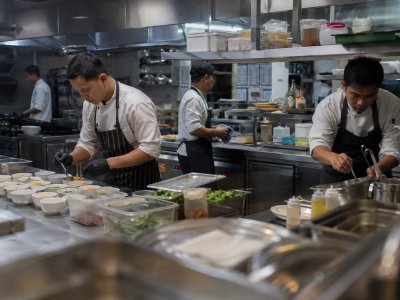 SOP Kitchen Hotel: Mengapa Standar Operasional Saja Tidak Cukup untuk Menjaga Cost dan Konsistensi F&B